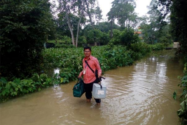WHO supports relief efforts in flood affected areas  floodsituation2