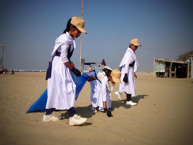 beach clean1 beach clean1
