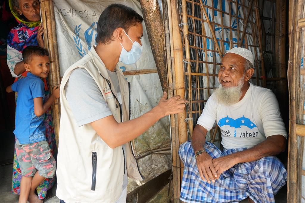 WHO strengthening community-based surveillance to address COVID-19 related rumours in the community_13.08.20 (3)