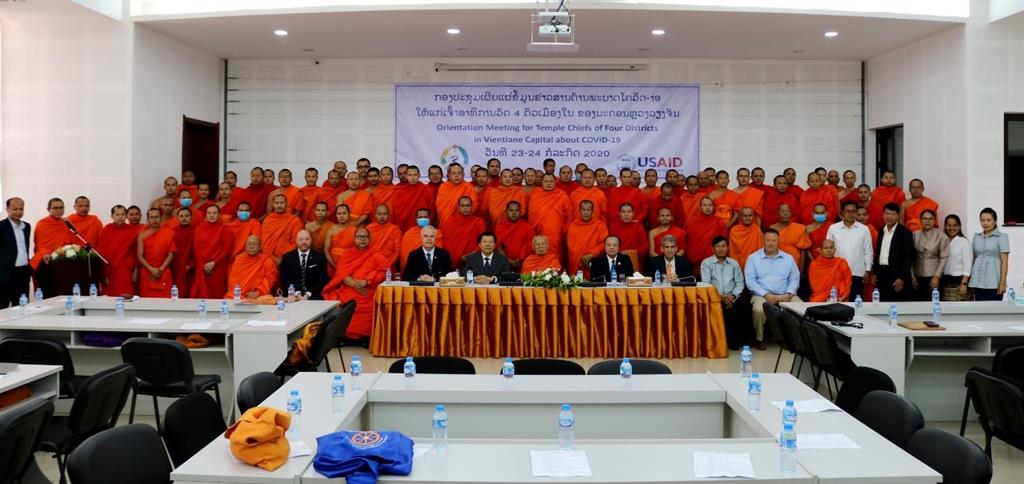 20200724-monks2
