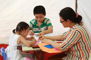 children_vietnam_photo